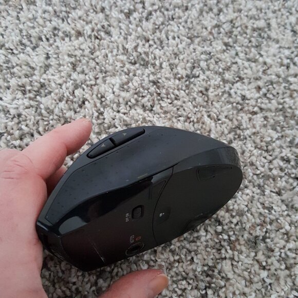 Logitech Wireless Optical Mouse M705 Marathon 5 Programmable Buttons Right Hand - Picture 5 of 8